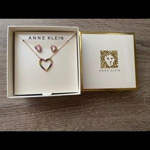Anne Klein set